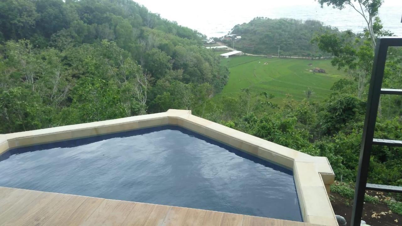 Radika Paradise Villa & Cottage Tepus ภายนอก รูปภาพ